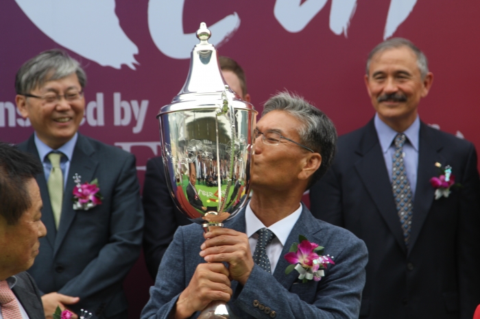 ‘문학치프’와 함께 한국인 조교사 최초로 코리아컵을 우승한 김순근 조교사. ⓒ말산업저널 안치호